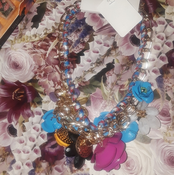 NWT Custom Fashion Women Neglace - Picture 5 of 6